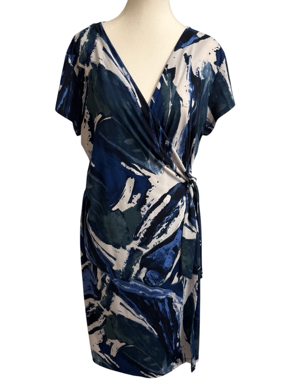 Coastal Luxe Abstract Wrap Dress Blue White Resort Chic‎ Old Money Coastal Large